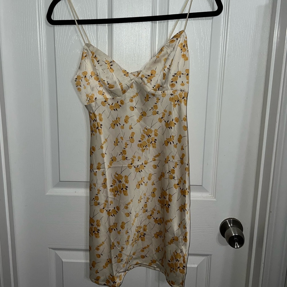 UO/Kiss The Sky: Satin Floral Mini Dress